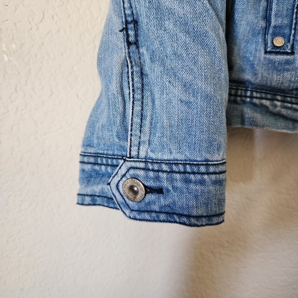 Girl's Highway Jeans Light Wash Jean Jacket Roll Up Sleeves Size S - Picture 4 of 9